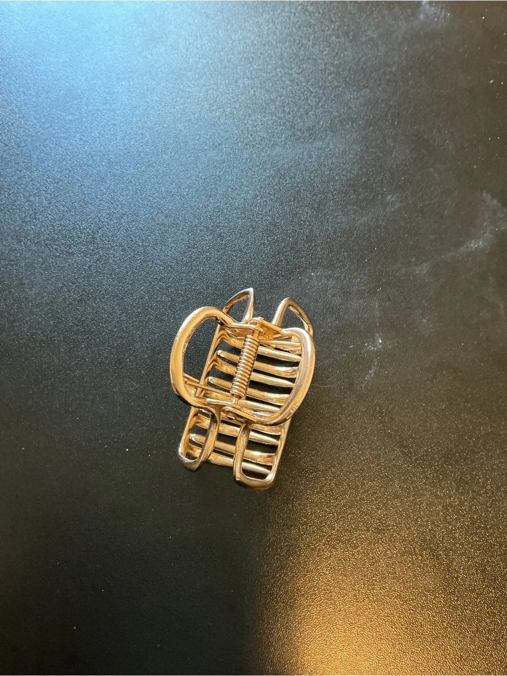 Gold Hair Claw Clip - Elegant Women’s Hair Accessory